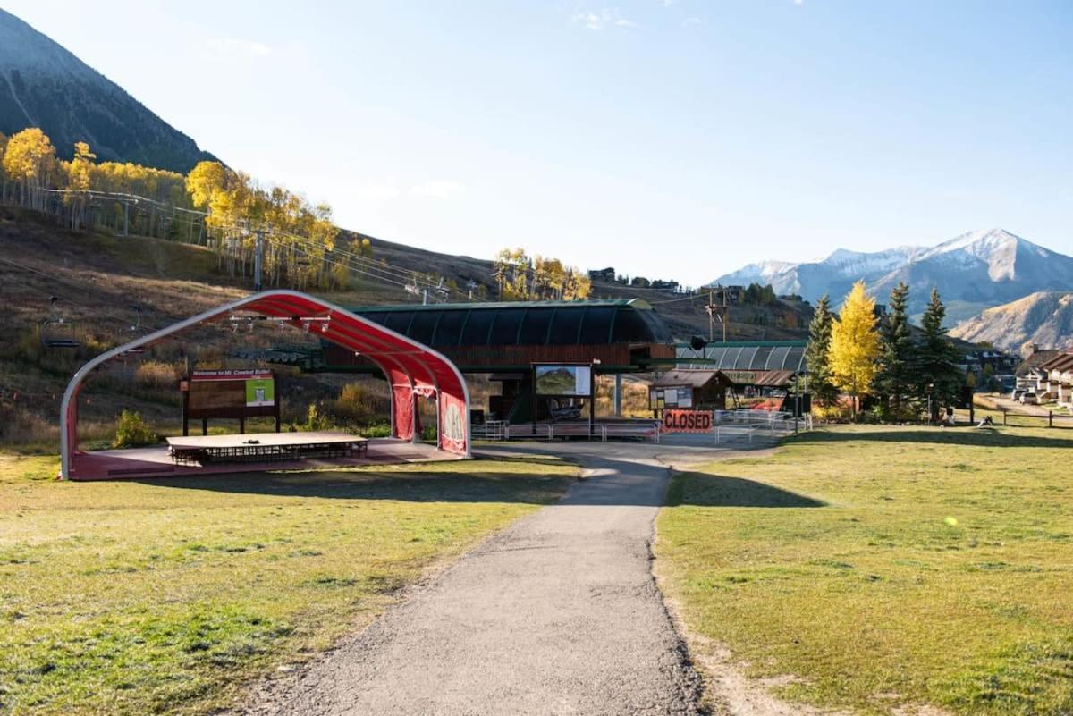 Studio 115 Perfect Location With Pool And Hot Tub クレスティド・ビュート エクステリア 写真
