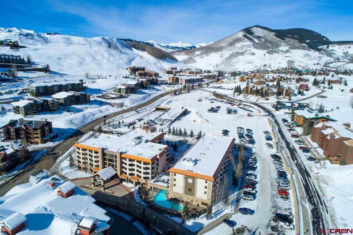 Studio 115 Perfect Location With Pool And Hot Tub クレスティド・ビュート エクステリア 写真